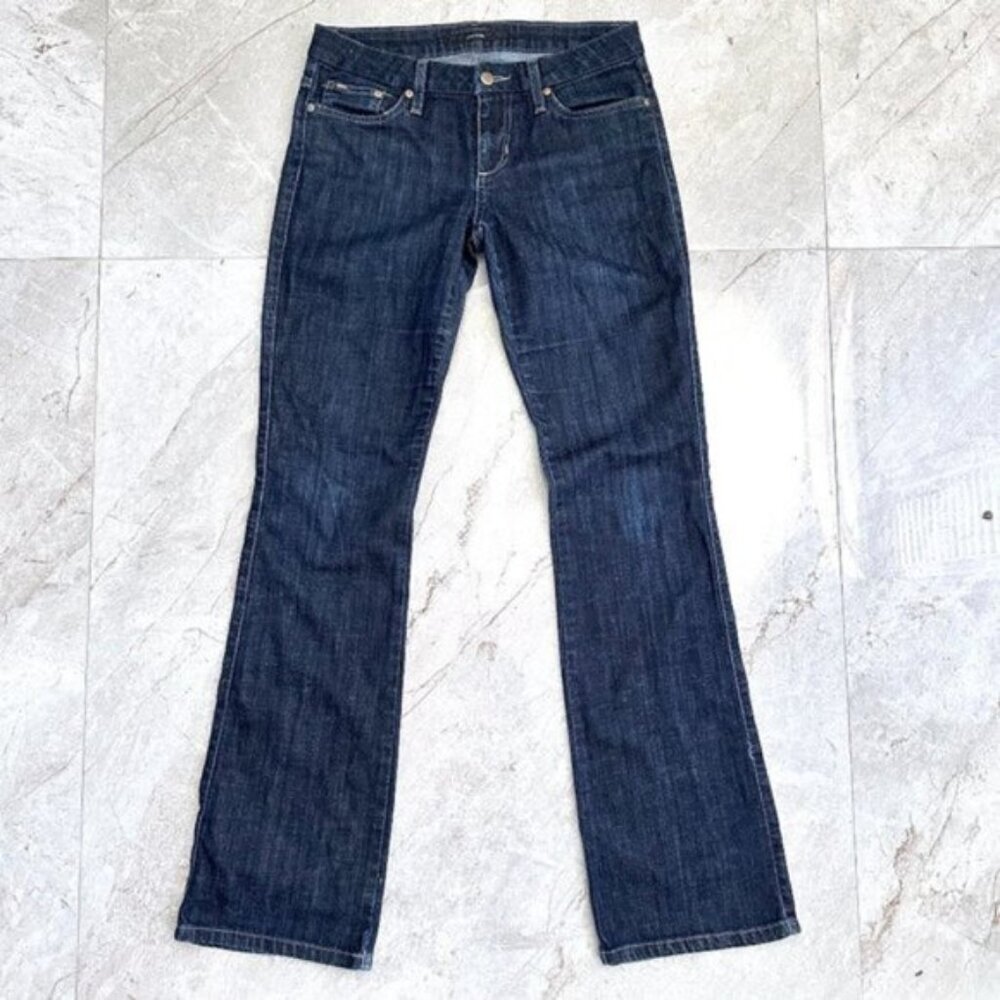 Joe's Jeans Woman Boot Cut Blue Jeans.    Make Offer!